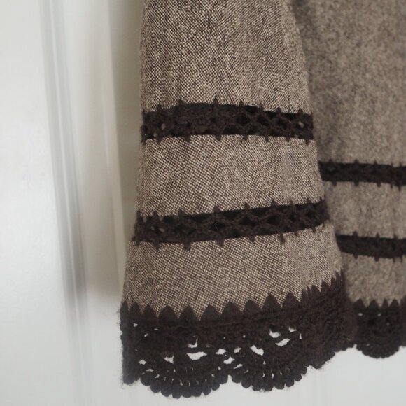 Talbots Brown and Gray Wool Blend Skirt with Crocheted Lace Hem Lined Size 6 - Picture 3 of 15